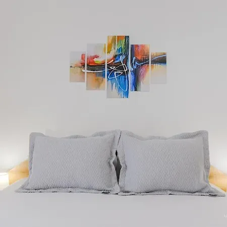 Apartment Fiorentino 2-bdrm Apartment, Vesta Philoxenia *